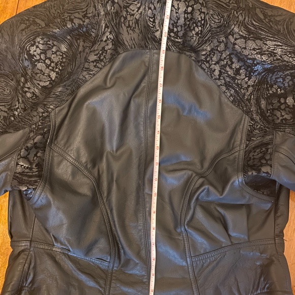 Vintage Late 80’s Early 90’s Leather Jacket - Picture 13 of 16